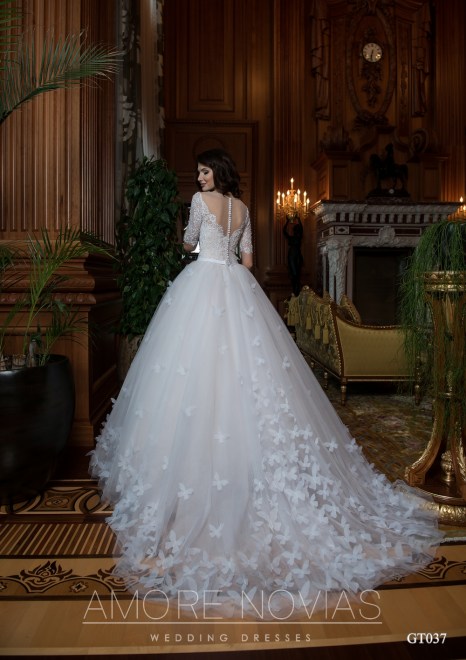 https://amore-novias.com/images/stories/virtuemart/product/GT037       (2).jpg